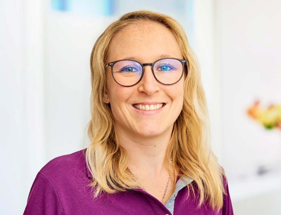 Frau Melanie Koch